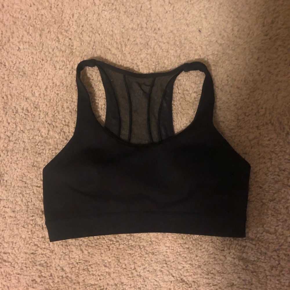Lululemon black mesh back padded sports bra size 6